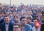 Standbild Bob Hope anzeigen Pleiku Süd Vietnam Camp Enari, 1967, aus Sekunde 7 historischem Filmmaterial Videoclip 65675025969
