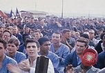 Standbild Bob Hope anzeigen Pleiku Süd Vietnam Camp Enari, 1967, aus Sekunde 11 historischem Filmmaterial Videoclip 65675025969