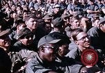 Standbild Bob Hope anzeigen Pleiku Süd Vietnam Camp Enari, 1967, aus Sekunde 38 historischem Filmmaterial Videoclip 65675025970