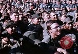 Standbild Bob Hope anzeigen Pleiku Süd Vietnam Camp Enari, 1967, aus Sekunde 52 historischem Filmmaterial Videoclip 65675025970