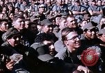 Standbild Bob Hope anzeigen Pleiku Süd Vietnam Camp Enari, 1967, aus Sekunde 53 historischem Filmmaterial Videoclip 65675025970