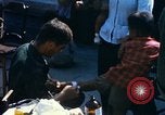 Immagine di MEDCAP Tan Tru lungo un Vietnam del Sud, 1967, secondo 8 filmato di repertorio 65675025978