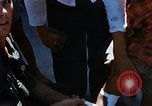 Immagine di MEDCAP Tan Tru lungo un Vietnam del Sud, 1967, secondo 43 filmato di repertorio 65675025978