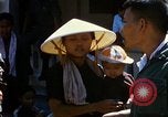 Immagine di MEDCAP Tan Tru lungo un Vietnam del Sud, 1967, secondo 59 filmato di repertorio 65675025978