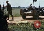 Immagine di Booby intrappolato Viet Cong rimane Il Vietnam, 1967, secondo 22 filmato di repertorio 65675025979