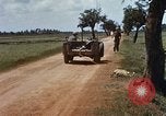 Immagine di Booby intrappolato Viet Cong rimane Il Vietnam, 1967, secondo 34 filmato di repertorio 65675025979