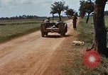 Immagine di Booby intrappolato Viet Cong rimane Il Vietnam, 1967, secondo 37 filmato di repertorio 65675025979