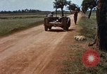 Immagine di Booby intrappolato Viet Cong rimane Il Vietnam, 1967, secondo 44 filmato di repertorio 65675025979