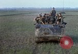 Standbild USA Soldaten Vietnam, 1967, aus Sekunde 42 historischem Filmmaterial Videoclip 65675025980