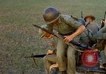 Standbild USA Soldaten Vietnam, 1967, aus Sekunde 48 historischem Filmmaterial Videoclip 65675025980