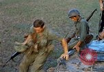 Standbild USA Soldaten Vietnam, 1967, aus Sekunde 55 historischem Filmmaterial Videoclip 65675025980