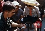 Immagine di I civili trattate sotto di noi medici azione civica programma (MEDCAP) Il Vietnam, 1967, secondo 11 filmato di repertorio 65675025981