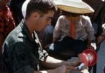 Immagine di I civili trattate sotto di noi medici azione civica programma (MEDCAP) Il Vietnam, 1967, secondo 20 filmato di repertorio 65675025981