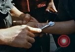 Immagine di I civili trattate sotto di noi medici azione civica programma (MEDCAP) Il Vietnam, 1967, secondo 31 filmato di repertorio 65675025981
