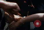 Immagine di I civili trattate sotto di noi medici azione civica programma (MEDCAP) Il Vietnam, 1967, secondo 35 filmato di repertorio 65675025981