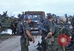 Immagine di Soldati informato Tan Tru Vietnam, 1967, secondo 23 filmato di repertorio 65675025982