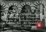 Immagine di Visita di marinai Gerusalemme Palestina, 1922, secondo 12 filmato di repertorio 65675025993