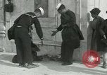 Immagine di Visita di marinai Gerusalemme Palestina, 1922, secondo 42 filmato di repertorio 65675025993