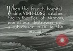 Immagine di USS Bainbridge salvataggi di nave ospedale Vinh-Long Europa, 1922, secondo 10 filmato di repertorio 65675026004