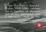 Immagine di USS Bainbridge salvataggi di nave ospedale Vinh-Long Europa, 1922, secondo 15 filmato di repertorio 65675026004