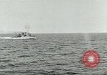 Immagine di USS Bainbridge salvataggi di nave ospedale Vinh-Long Europa, 1922, secondo 25 filmato di repertorio 65675026004