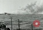 Immagine di USS Bainbridge salvataggi di nave ospedale Vinh-Long Europa, 1922, secondo 59 filmato di repertorio 65675026004
