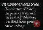 Image Les troupes italiennes positions défensives Première Guerre Mondiale Italie, 1918, de la seconde 15 séquences d'archives historiques vidéo 65675026011