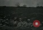 Standbild verwurzelte französische Soldaten an der Marne line Frankreich, 1918, aus Sekunde 30 historischem Filmmaterial Videoclip 65675026012
