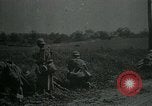 Standbild verwurzelte französische Soldaten an der Marne line Frankreich, 1918, aus Sekunde 35 historischem Filmmaterial Videoclip 65675026012