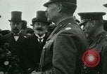 Standbild Allgemeine Jan Schmutzflecken Hendon London England, 1917, aus Sekunde 29 historischem Filmmaterial Videoclip 65675026028