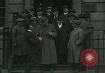 Standbild Gewerkschaftsführern London England Vereinigtes Königreich, 1919, aus Sekunde 21 historischem Filmmaterial Videoclip 65675026030