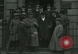 Standbild Gewerkschaftsführern London England Vereinigtes Königreich, 1919, aus Sekunde 24 historischem Filmmaterial Videoclip 65675026030