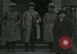 Standbild Gewerkschaftsführern London England Vereinigtes Königreich, 1919, aus Sekunde 26 historischem Filmmaterial Videoclip 65675026030