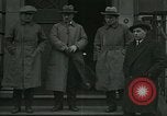 Standbild Gewerkschaftsführern London England Vereinigtes Königreich, 1919, aus Sekunde 31 historischem Filmmaterial Videoclip 65675026030