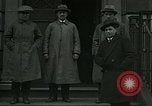 Standbild Gewerkschaftsführern London England Vereinigtes Königreich, 1919, aus Sekunde 48 historischem Filmmaterial Videoclip 65675026030