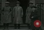 Standbild Gewerkschaftsführern London England Vereinigtes Königreich, 1919, aus Sekunde 49 historischem Filmmaterial Videoclip 65675026030