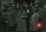 Standbild Gewerkschaftsführern London England Vereinigtes Königreich, 1919, aus Sekunde 50 historischem Filmmaterial Videoclip 65675026030