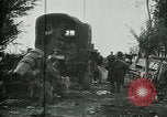 Standbild italienischen Kriegsgefangenen zUSAmmengestellt nach der Schlacht von Caporetto Italien, 1917, aus Sekunde 43 historischem Filmmaterial Videoclip 65675026032