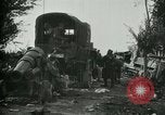Standbild italienischen Kriegsgefangenen zUSAmmengestellt nach der Schlacht von Caporetto Italien, 1917, aus Sekunde 45 historischem Filmmaterial Videoclip 65675026032