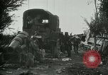 Standbild italienischen Kriegsgefangenen zUSAmmengestellt nach der Schlacht von Caporetto Italien, 1917, aus Sekunde 47 historischem Filmmaterial Videoclip 65675026032