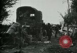Standbild italienischen Kriegsgefangenen zUSAmmengestellt nach der Schlacht von Caporetto Italien, 1917, aus Sekunde 50 historischem Filmmaterial Videoclip 65675026032