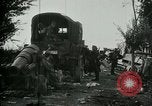 Standbild italienischen Kriegsgefangenen zUSAmmengestellt nach der Schlacht von Caporetto Italien, 1917, aus Sekunde 55 historischem Filmmaterial Videoclip 65675026032