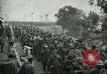 Image remise troupes italiennes après la bataille de Caporetto Italie, 1917, de la seconde 10 séquences d'archives historiques vidéo 65675026033