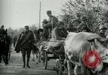 Image remise troupes italiennes après la bataille de Caporetto Italie, 1917, de la seconde 44 séquences d'archives historiques vidéo 65675026033