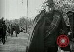 Image remise troupes italiennes après la bataille de Caporetto Italie, 1917, de la seconde 50 séquences d'archives historiques vidéo 65675026033