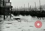 Standbild Österreicher voraus nach der Schlacht von Caporetto Italien, 1917, aus Sekunde 35 historischem Filmmaterial Videoclip 65675026035