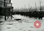 Standbild Österreicher voraus nach der Schlacht von Caporetto Italien, 1917, aus Sekunde 47 historischem Filmmaterial Videoclip 65675026035