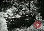 Standbild Nachwirkungen der Schlacht von Caporetto in Ersten Weltkrieg Italien, 1917, aus Sekunde 24 historischem Filmmaterial Videoclip 65675026036