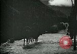 Standbild Nachwirkungen der Schlacht von Caporetto in Ersten Weltkrieg Italien, 1917, aus Sekunde 41 historischem Filmmaterial Videoclip 65675026036