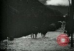 Standbild Nachwirkungen der Schlacht von Caporetto in Ersten Weltkrieg Italien, 1917, aus Sekunde 49 historischem Filmmaterial Videoclip 65675026036
